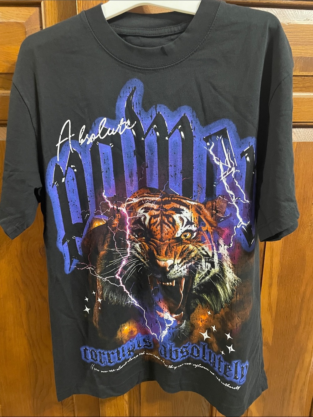 PacSun Black Graphic Tee w Roaring Tiger & Purple Accents NWOT Sz.S very colorfu